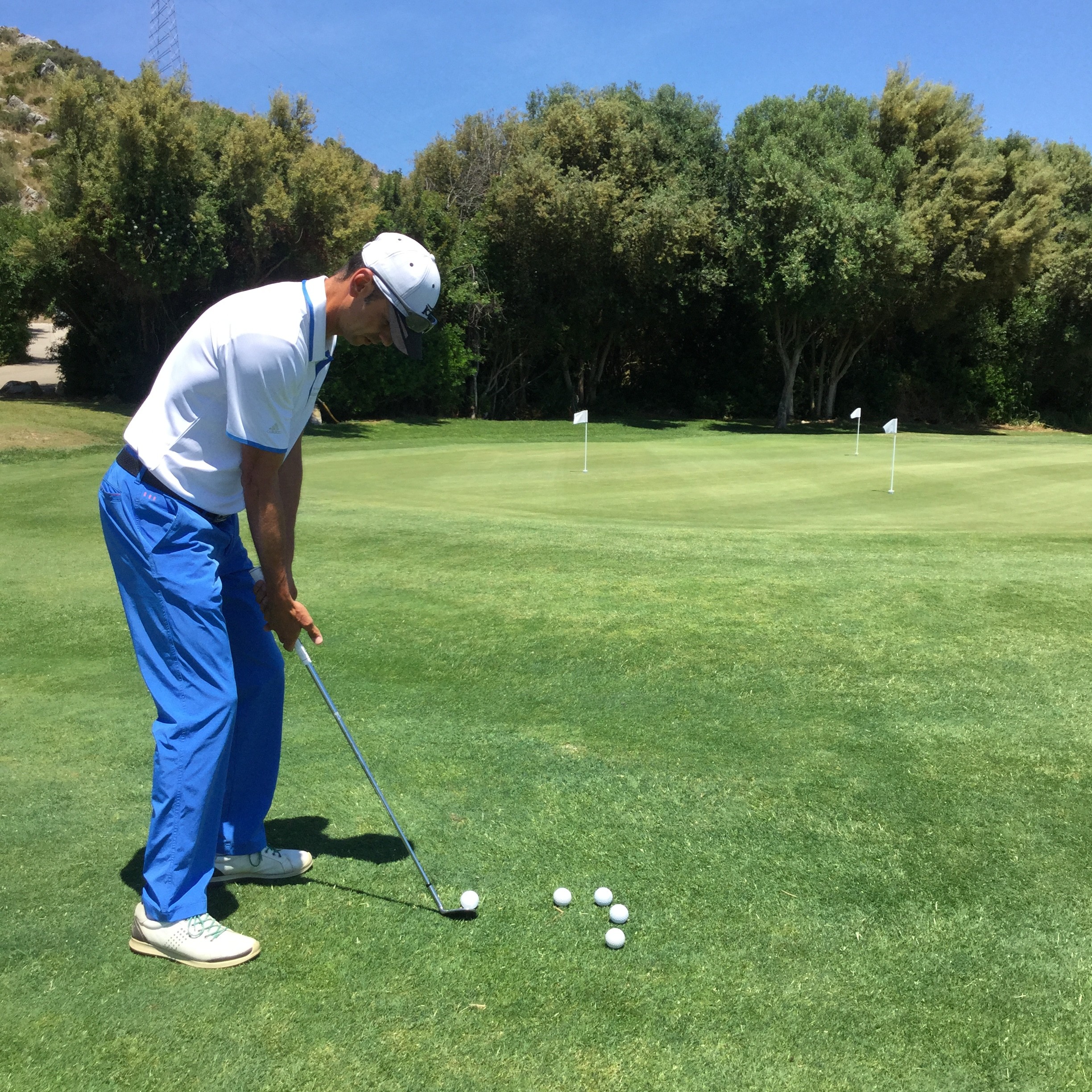 chipping gruen 1 tobias golfplatz driving range